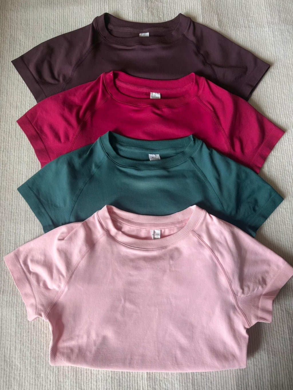 Women’s Seamless Cropped Workout Tee
