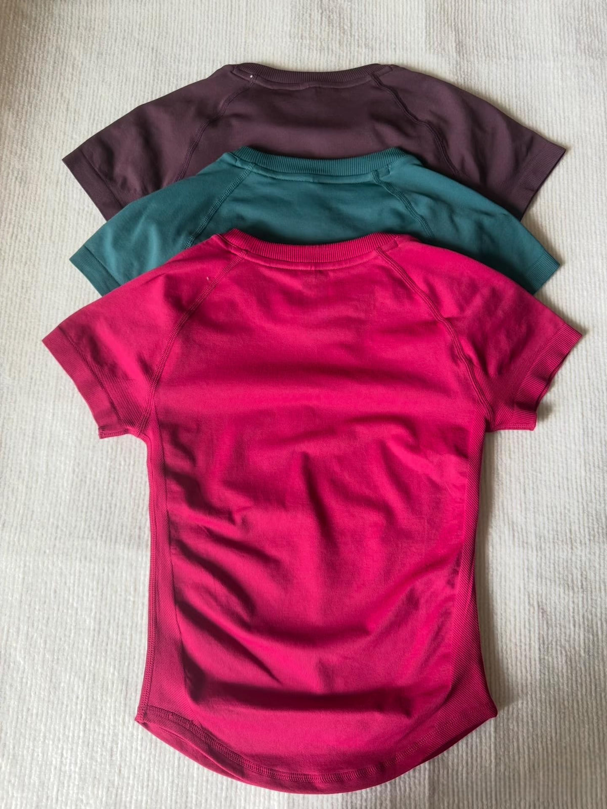 Women’s Seamless Cropped Workout Tee