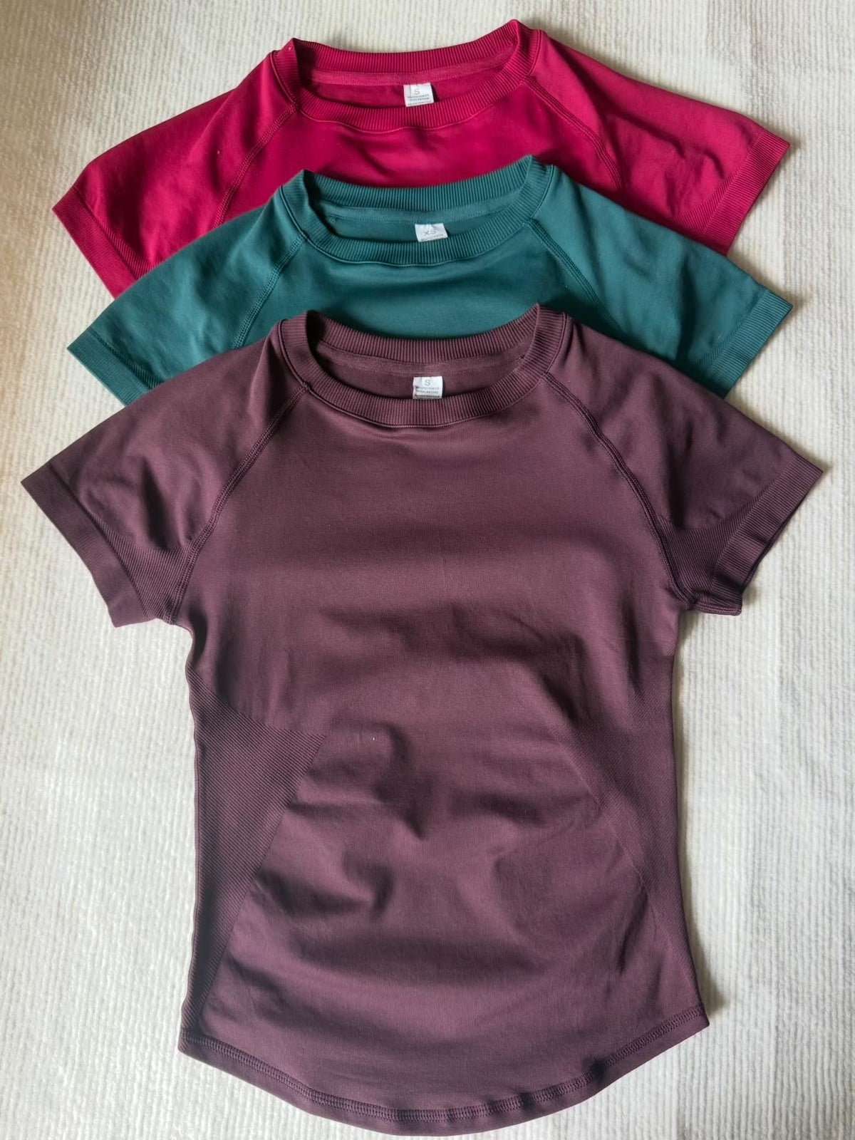 Women’s Seamless Cropped Workout Tee